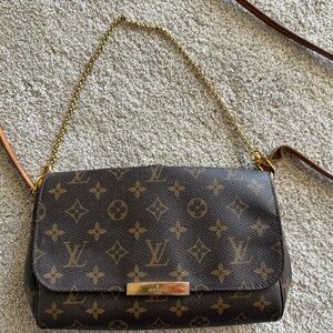 Louis Vuitton Monogram Crossbody Bag with Gold Chain